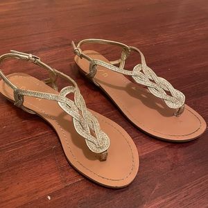 Sandals, gold , size 9, new